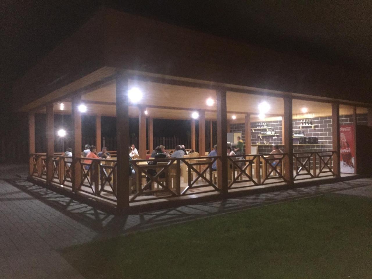 Al Mare Hotel Пицунда Екстериор снимка